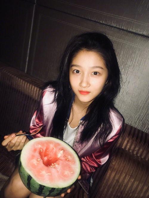 妞发吃瓜,揭秘娱乐圈最新热点事件